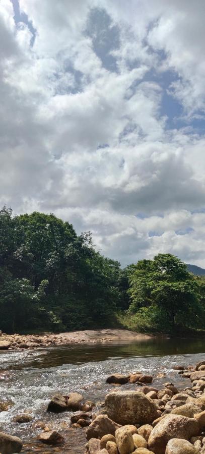 Ponmudi Dale. Homestay Kallar  Exterior photo