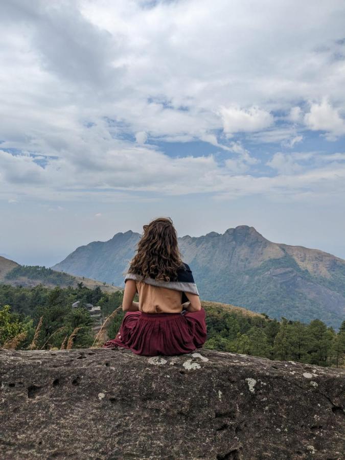 Ponmudi Dale. Homestay Kallar  Exterior photo